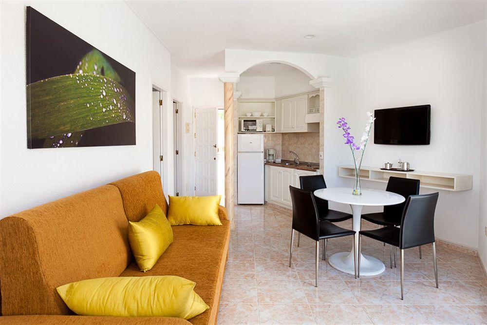 لوس كريستيانوس Apartamentos Plataneras المظهر الخارجي الصورة